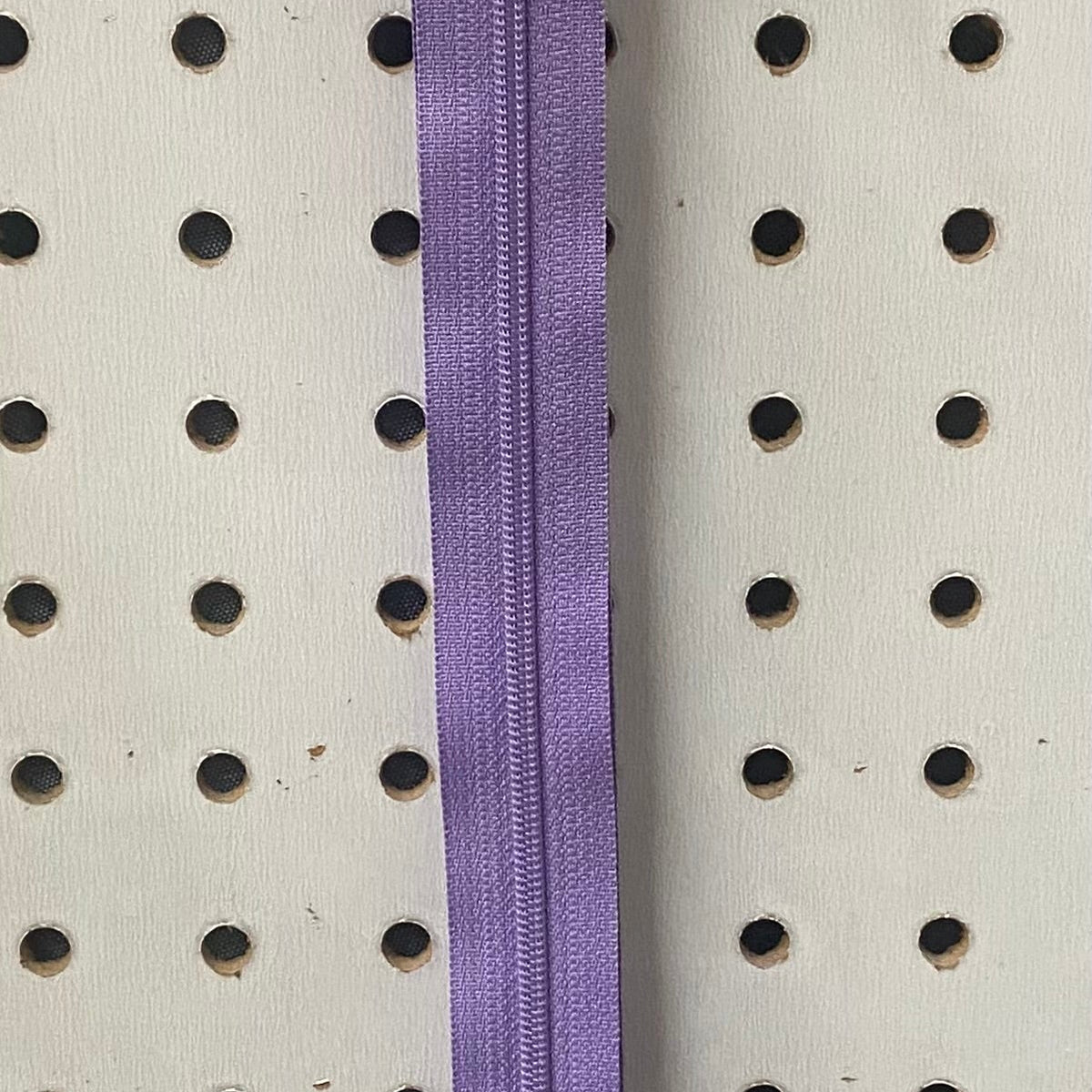 14in Zipper - Purple