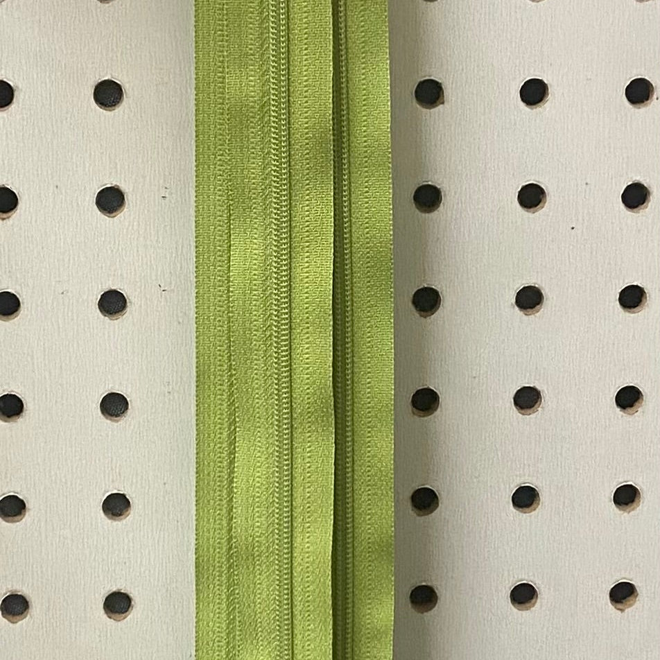 22in Zipper - Lime Green