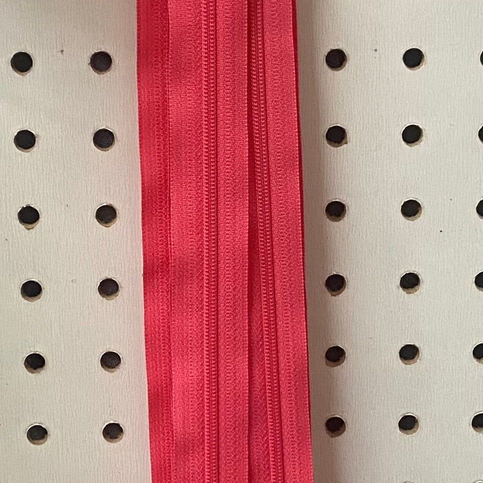 22in Zipper - Hot Pink